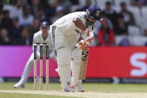 Rishabh Pant's Fearless Batting Revolutionizes Test Cricket: Greg Chappell Hails Game-Changing Innings