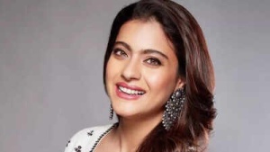Kajol's Tears: Actress Overwhelmed by 'Kabhi Khushi Kabhie Gham' Script, Cementing Role in Bollywood Classic