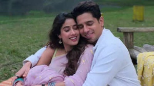 Hollywood Rom-Com 'Param Sundari' Nears Rs 40 Crore Mark in First Week Amidst Box Office Challenges