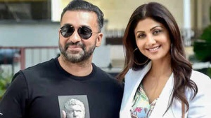 Raj Kundra Addresses Rs 60 Crore Fraud Allegations Involving Shilpa Shetty, Claims Innocence
Hoặc một lựa chọn khác:
Raj Kundra Denies Rs 60 Crore Fraud Allegations, Asserts Truth Will Prevail in Case Involving Shilpa Shetty