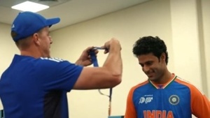 Shivam Dube's Asia Cup Triumph: Impactful Performance Earns Praise and Teasing from India Teammates (Watch)